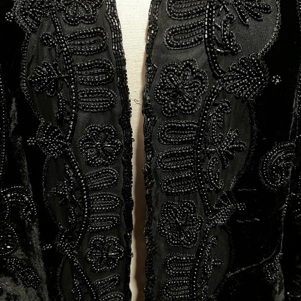 Plus Size Jacket - Picture 9 of 9